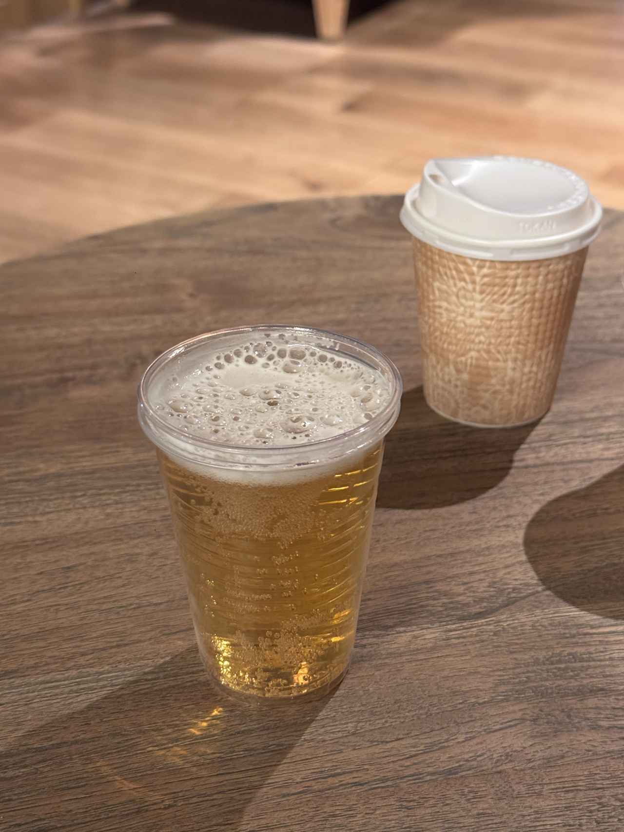 画像1: 鬼怒川の雄大な自然を間近に感じるプレミアムラウンジ