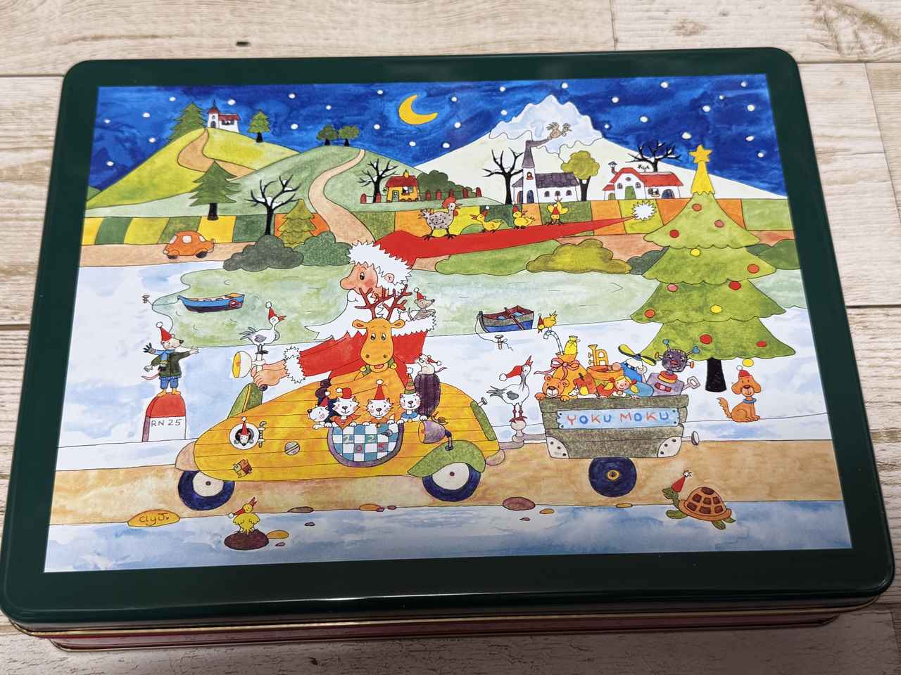 画像1: スウェーデンの妖精トムテが届ける幸せのひと箱♡ヨックモック「クリスマス コレクション2025」