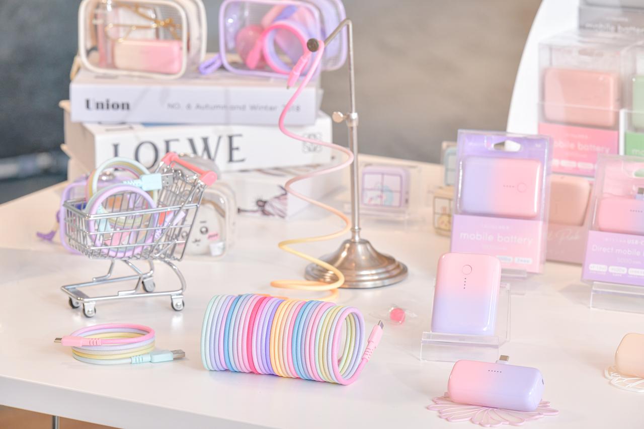 画像1: グラデーションカラーを採用した新シリーズ