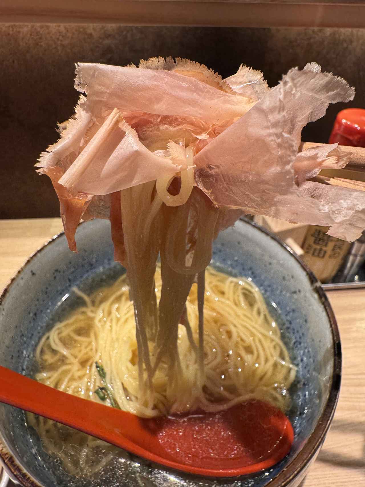 画像14: 賞味期限10秒！？削りたて鰹節が主役♡「節丸」が新宿紀伊國屋ビルにオープン