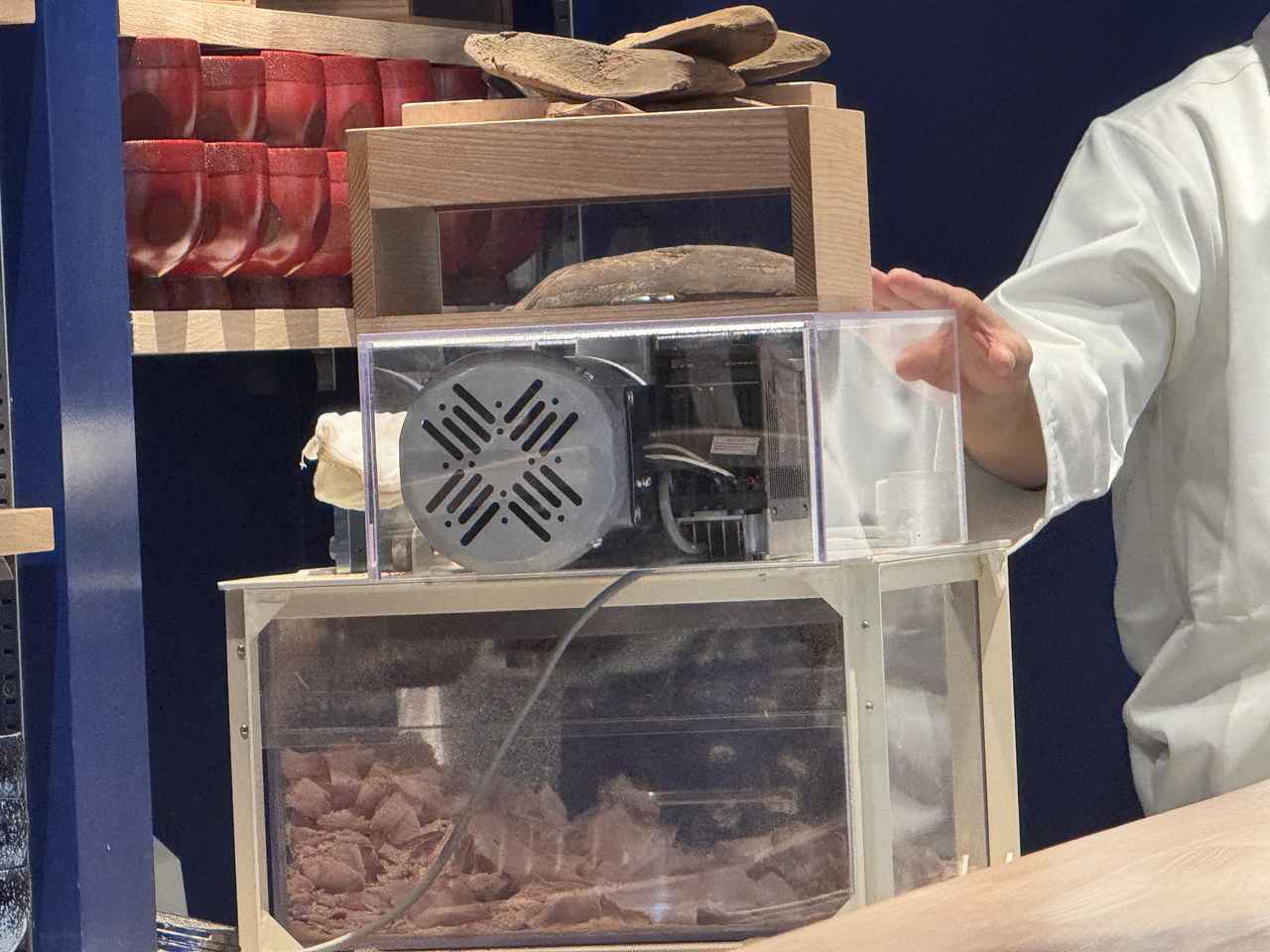 画像2: 賞味期限10秒！？削りたて鰹節が主役♡「節丸」が新宿紀伊國屋ビルにオープン