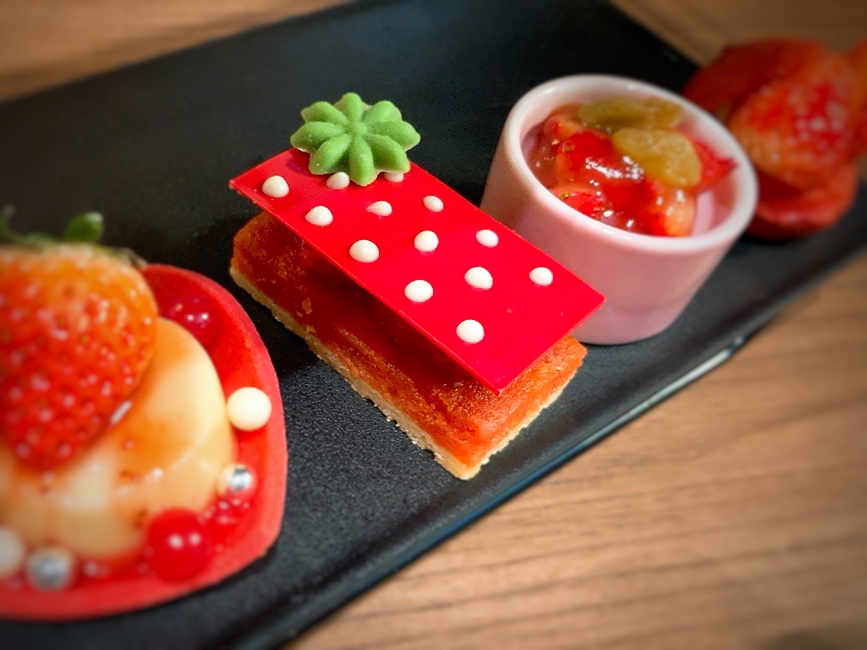 画像3: いちご×10種のフルーツ♡いちごの魅力を堪能できる「ストロベリー・アフタヌーンティー」がスタート！誰よりも早く、いちごの季節を先取りしましょ♬