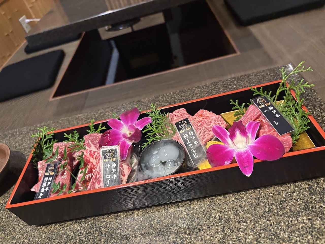 画像: 大阪ミナミで「神戸牛極上玉手箱」や「近江牛3種盛り」を堪能できる新店！「WAGYU王国」