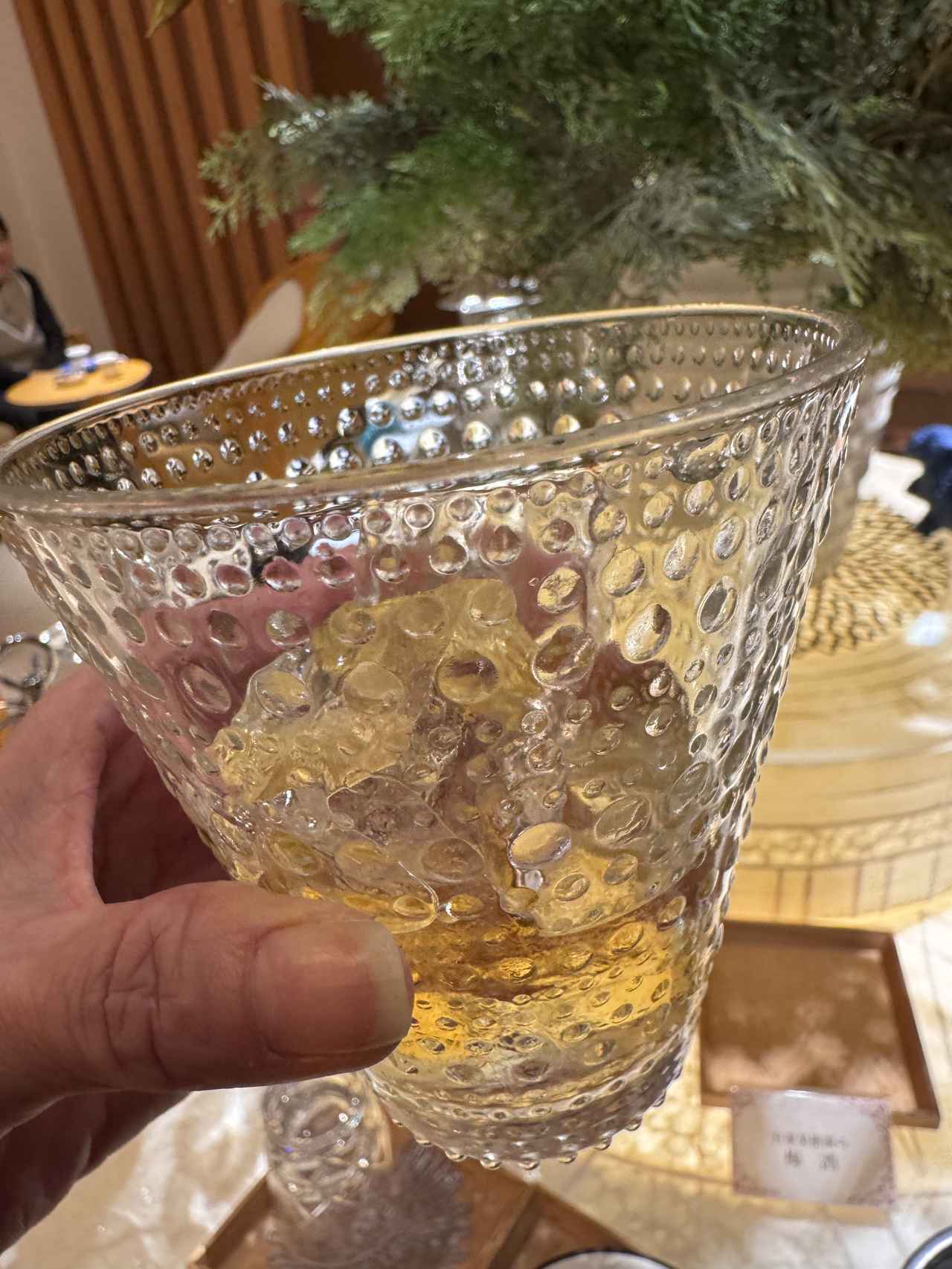 画像35: “冬の味覚の王様”を求めて京都・丹後へ♡活カニを選ぶ高揚感と、温泉ヴィラで過ごす贅沢な時間