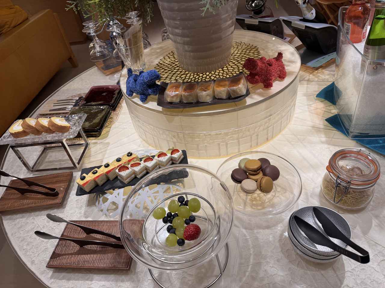 画像6: “冬の味覚の王様”を求めて京都・丹後へ♡活カニを選ぶ高揚感と、温泉ヴィラで過ごす贅沢な時間