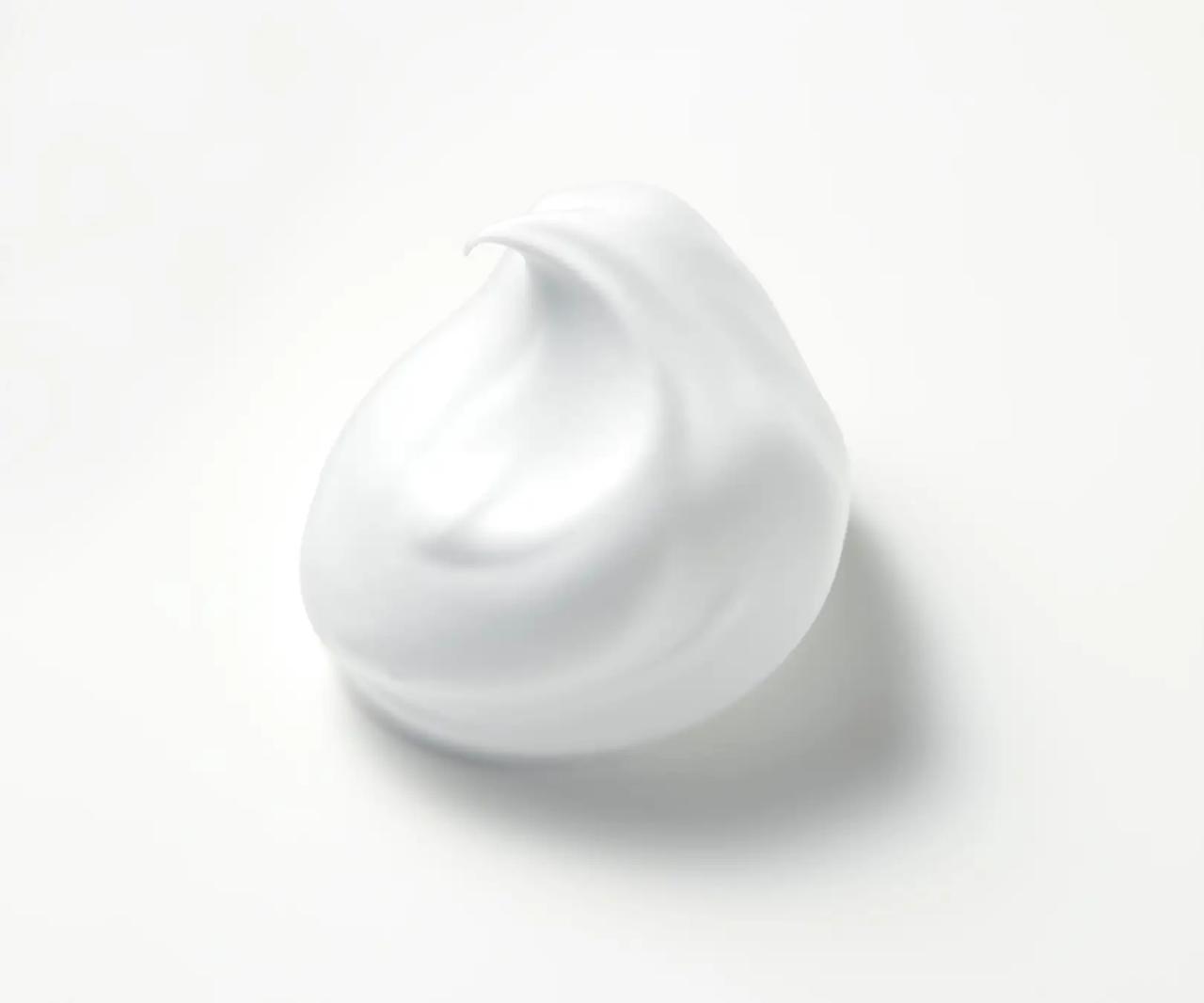 画像: 弾力のあるモコモコ泡 [全成分] 水、グリセリン、BG、ジグリセリン、LPG、PEG-25フィトスタノール、ステアリン酸、セテアリルアルコール、ベヘン酸、TEA、ベヘニルアルコール、二酸化炭素、PEG-150、プラセンタエキス、ペンチレングリコール、フェノキシエタノール