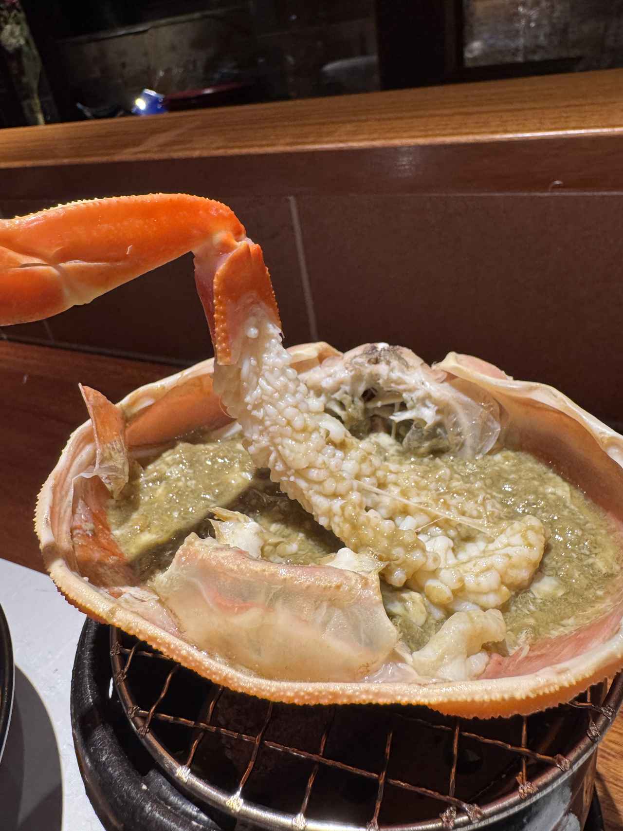 画像26: “冬の味覚の王様”を求めて京都・丹後へ♡活カニを選ぶ高揚感と、温泉ヴィラで過ごす贅沢な時間