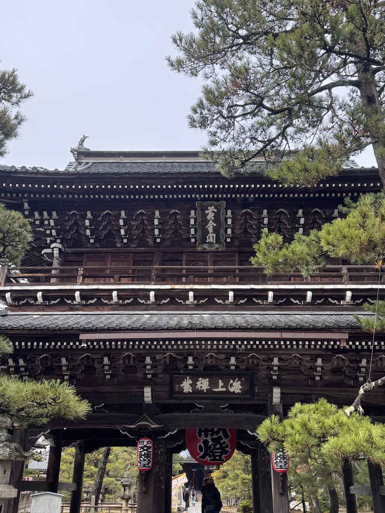 画像: 遊覧船乗り場のそばにある文殊堂(知恵の神様)三人寄れば文殊の知恵の文殊