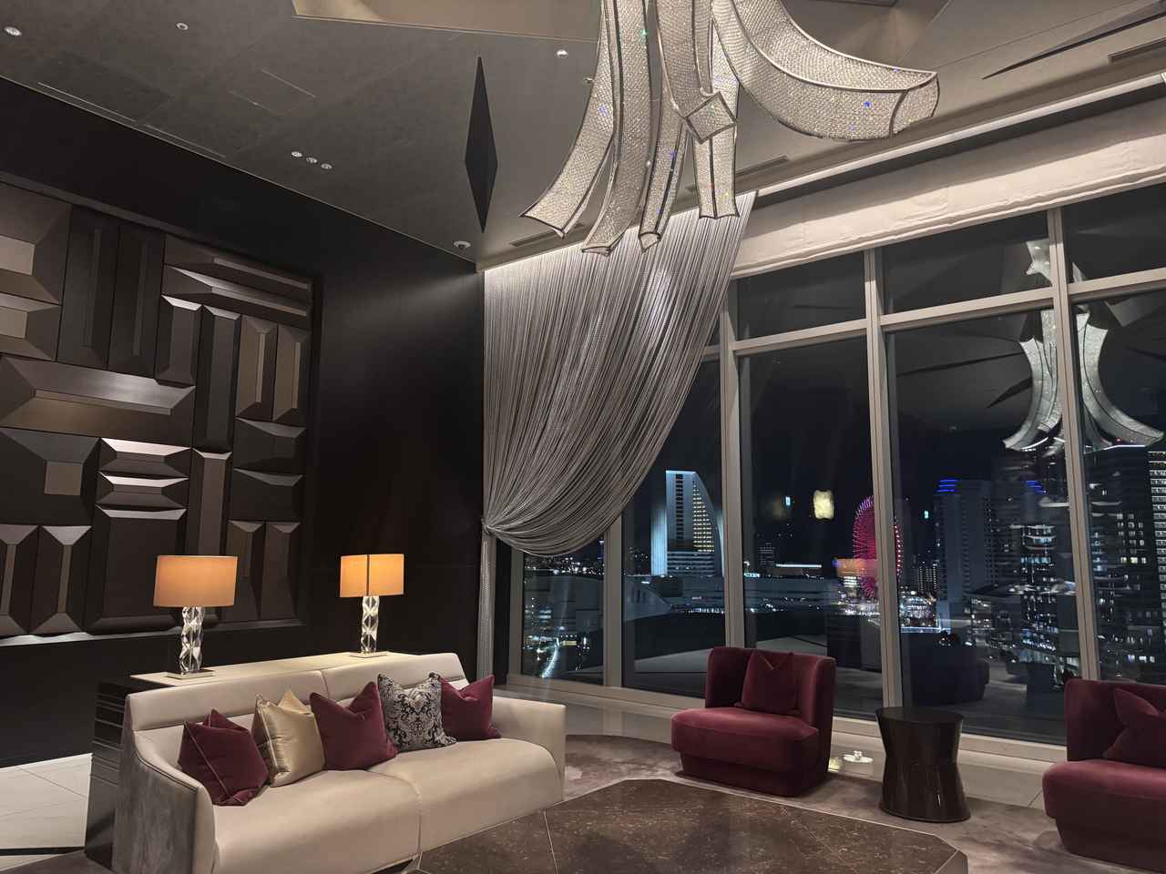 画像4: 艶めく赤が誘う冬のご褒美時間♡「Strawberry Afternoon Tea」ザ・カハラ・ホテル&リゾート 横浜