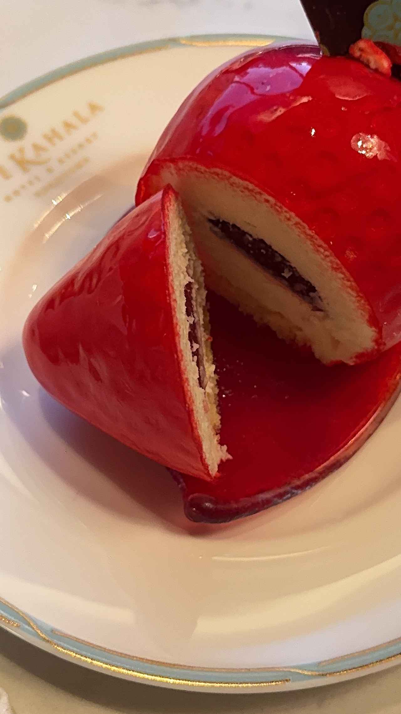 画像2: 艶めく赤が誘う冬のご褒美時間♡「Strawberry Afternoon Tea」ザ・カハラ・ホテル&リゾート 横浜