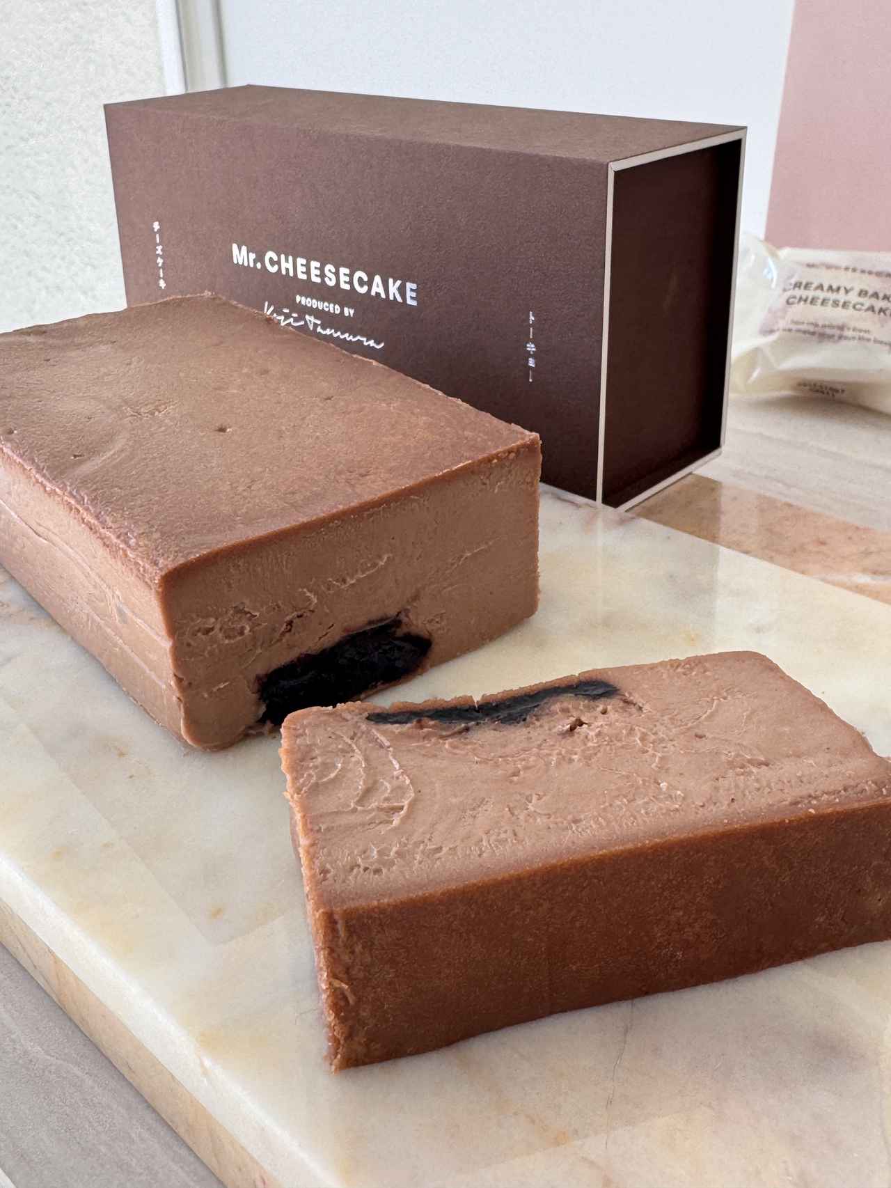 画像: Mr. CHEESECAKE Cafe Mocha 価格:¥5,400(税込) 販売場所:GINZA SIX店、公式オンラインストア、ポップアップストア