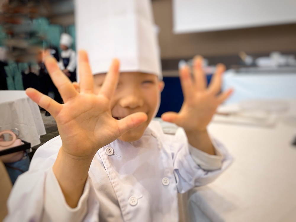 画像1: 大人も子供も大満足！ホテルパティシエ直伝のケーキ教室で、思い出にも夢にも繋がる、“本物の体験”を…♡