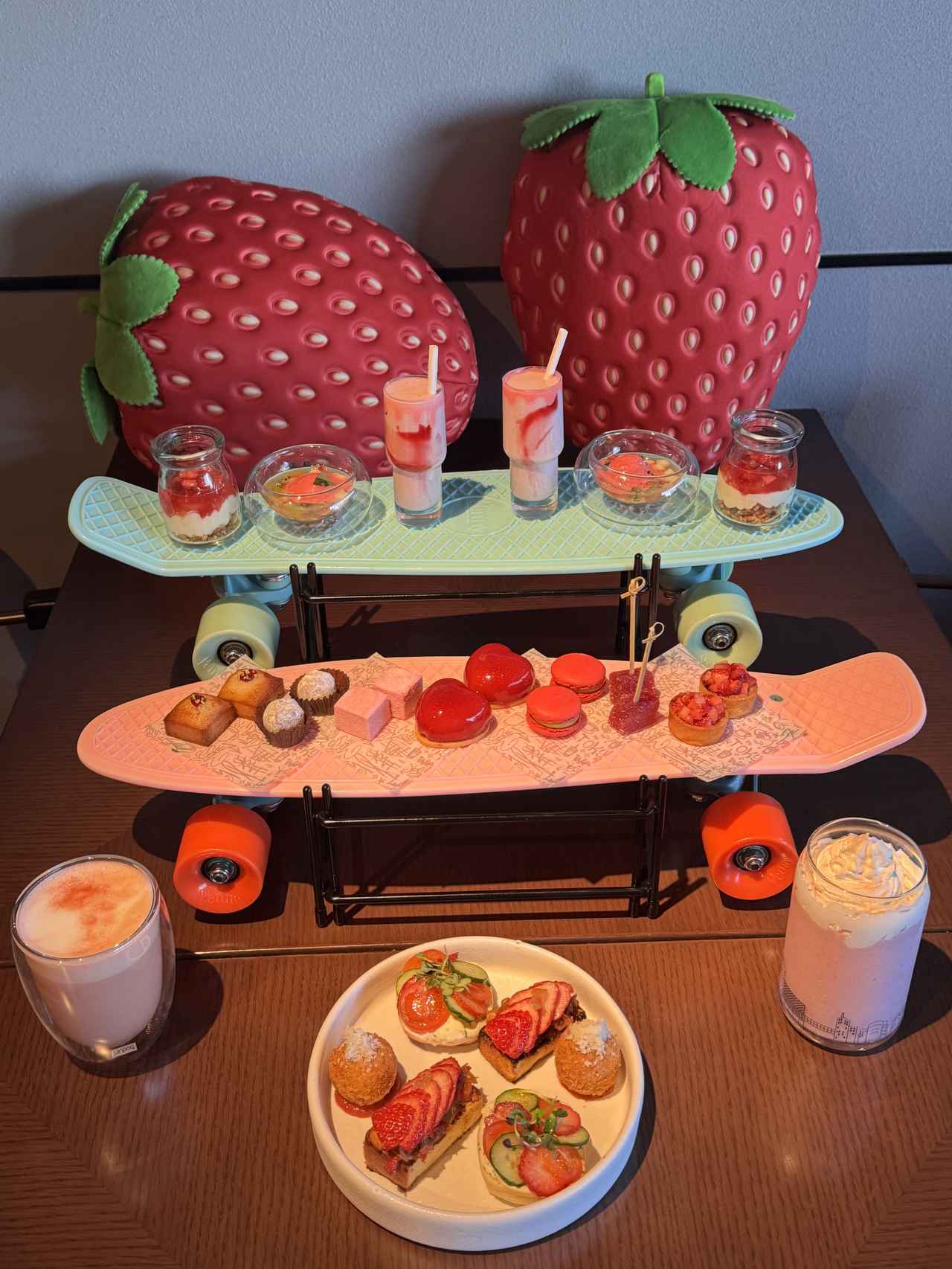 画像2: 熟練パティシエが手がける10種のストロベリースイーツ