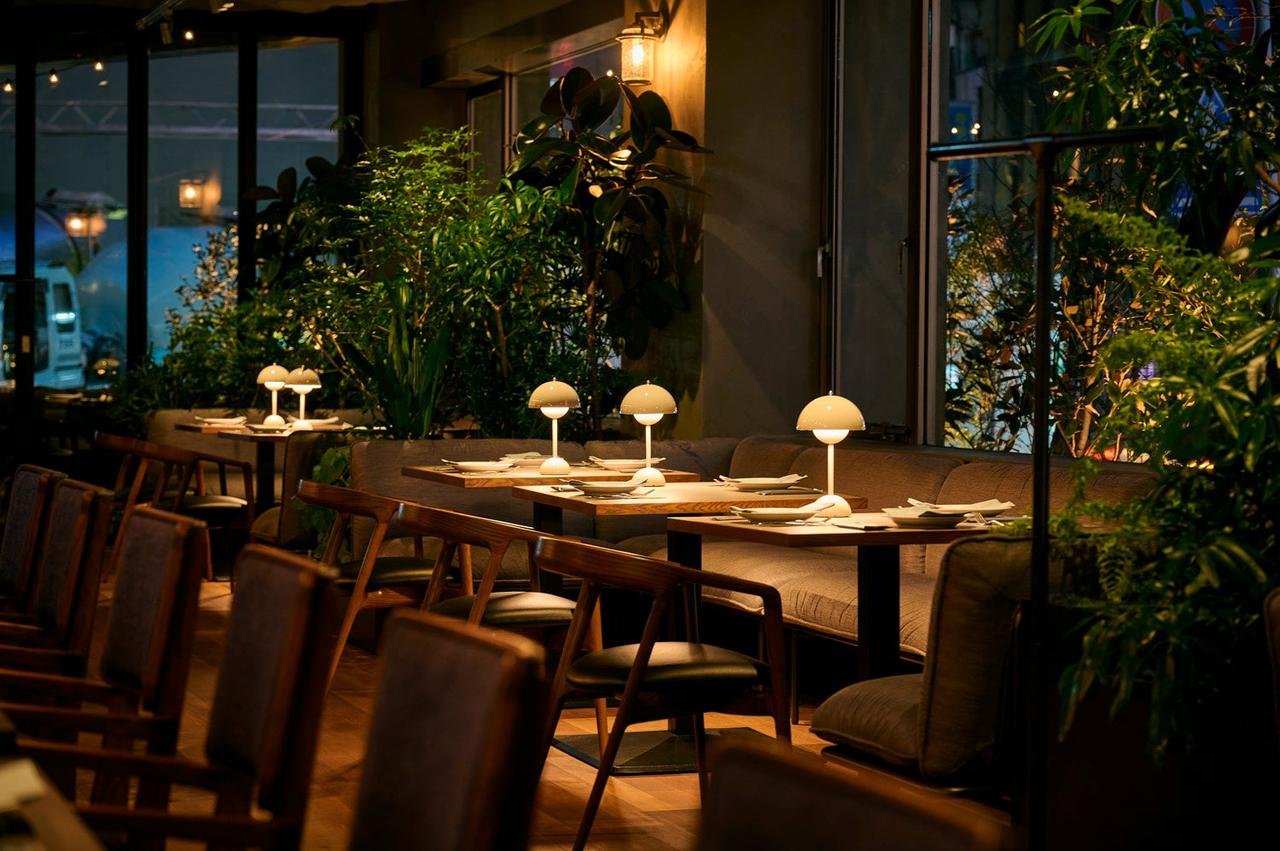 画像: 一日を通して使えるオールデイダイニング「LAZULI PLACE」