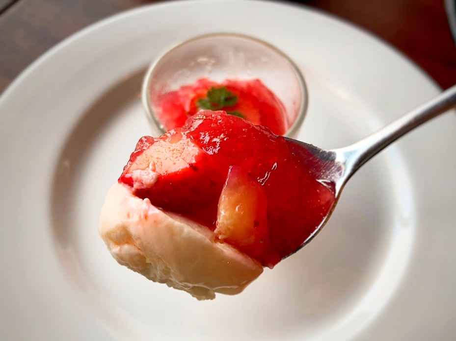 画像11: いちご尽くし＆絶景で、“大人リッチ”なアフタヌーンティーはいかが？都内でまだまだイルミも楽しめる、おすすめホテルはここ！