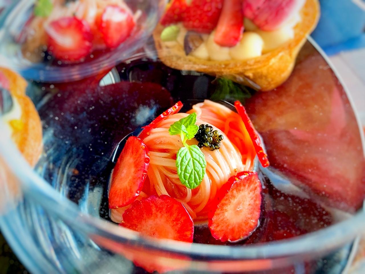画像7: いちご尽くし＆絶景で、“大人リッチ”なアフタヌーンティーはいかが？都内でまだまだイルミも楽しめる、おすすめホテルはここ！