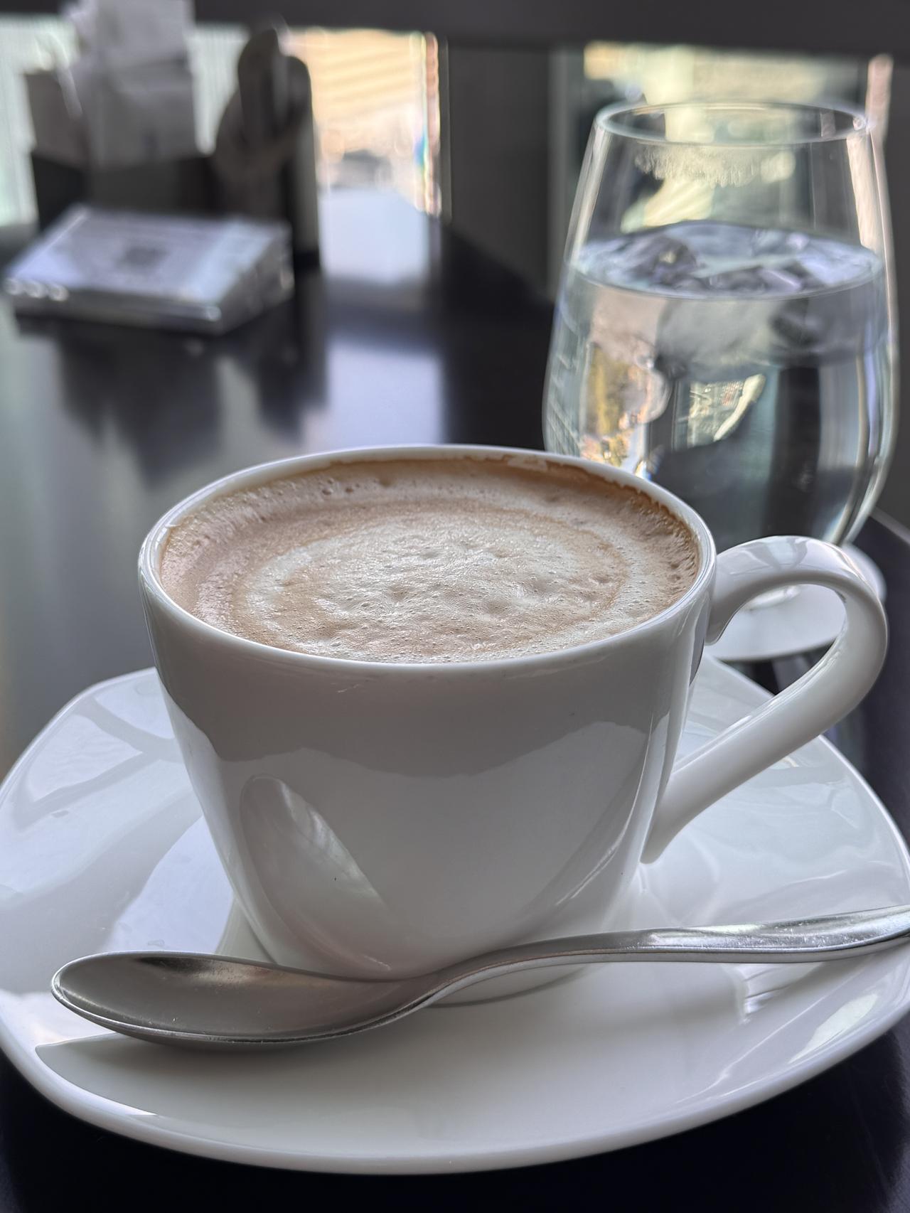 画像2: 大人の隠れ家「THE BAR」で楽しむ、贅沢なひととき