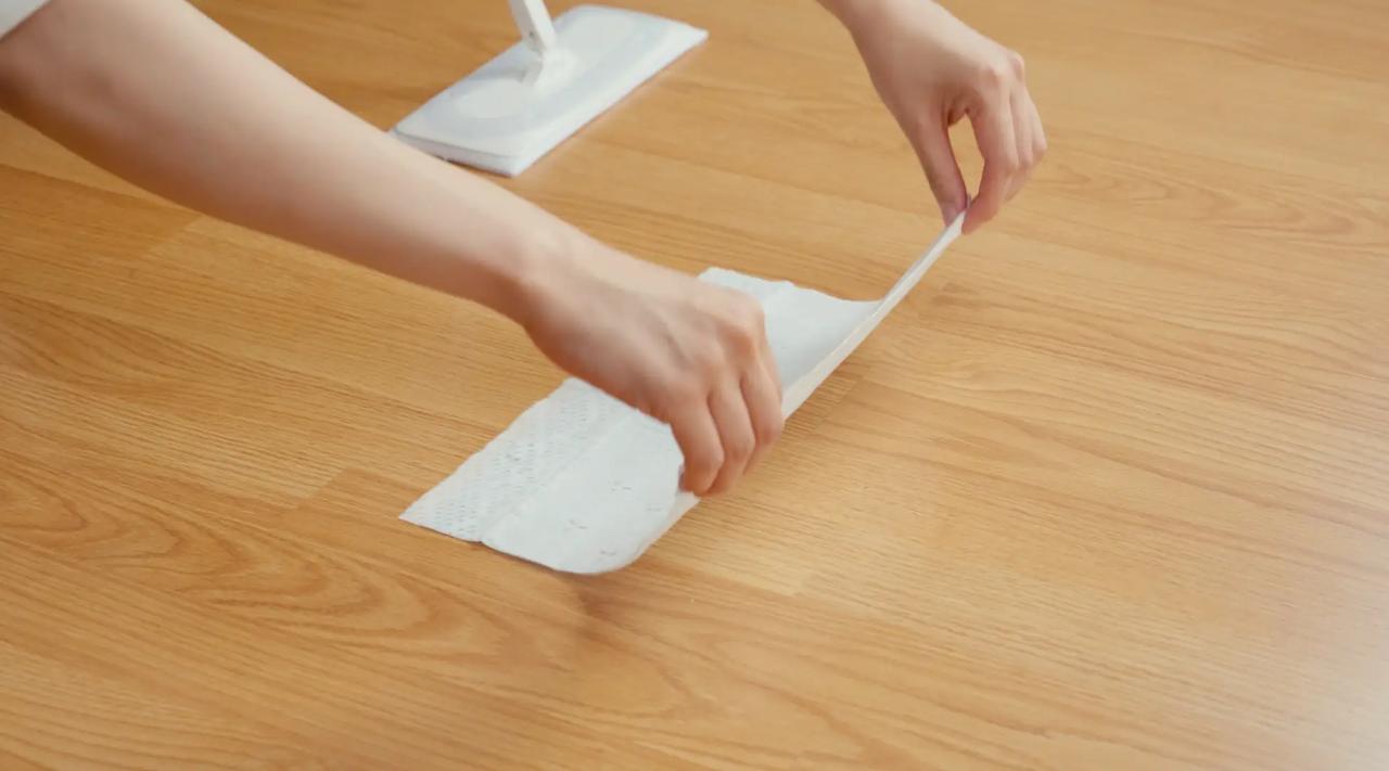 画像: シートを裏返すだけでドライ面とウエット面の交換が可能