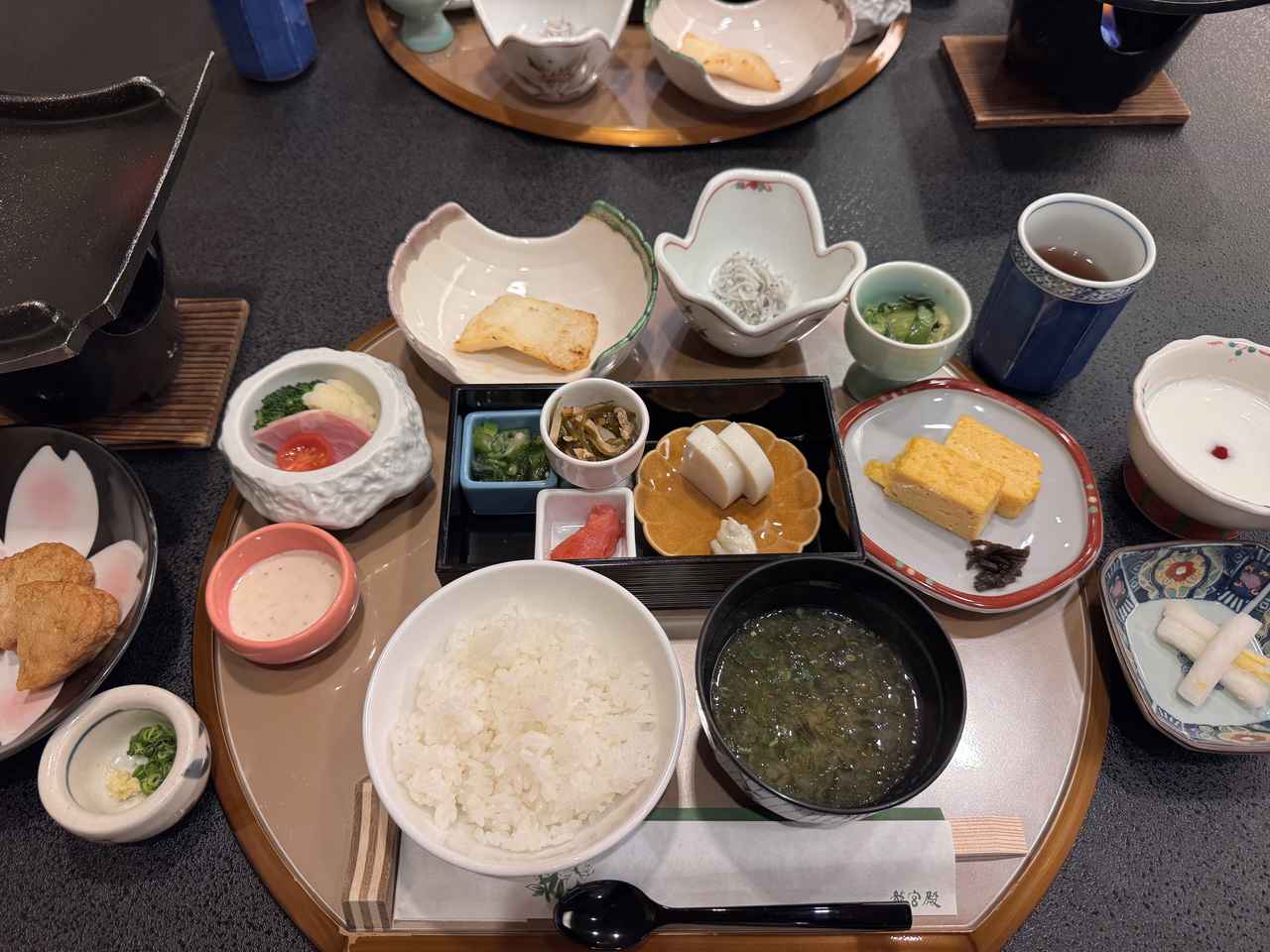 画像: ご当地三福～湖畔の朝ごはん～