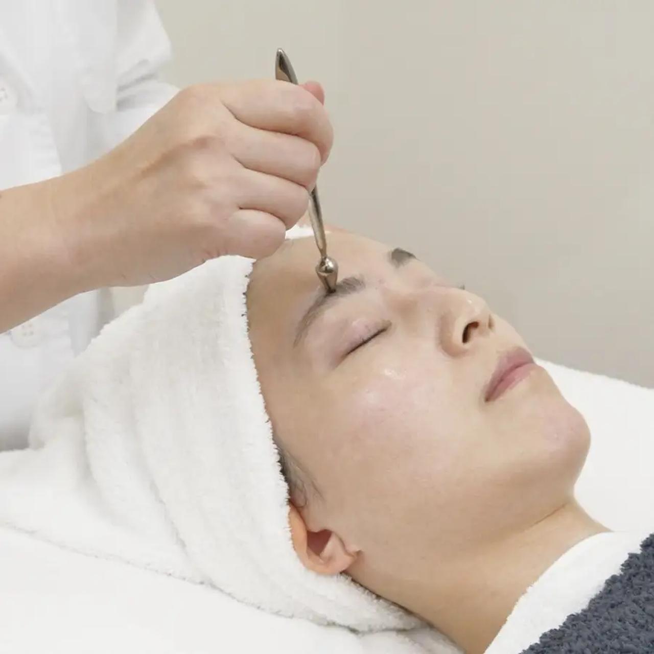 画像3: 目の奥の重だるさ、フェイスラインのゆるみ…大人の不調に寄り添う「KAOYOMIサロン」芯から整う新体験