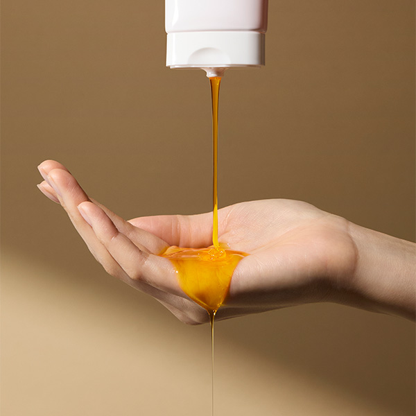 画像2: HARIASから“温感オイルイン”の新クレンジングジェルが登場