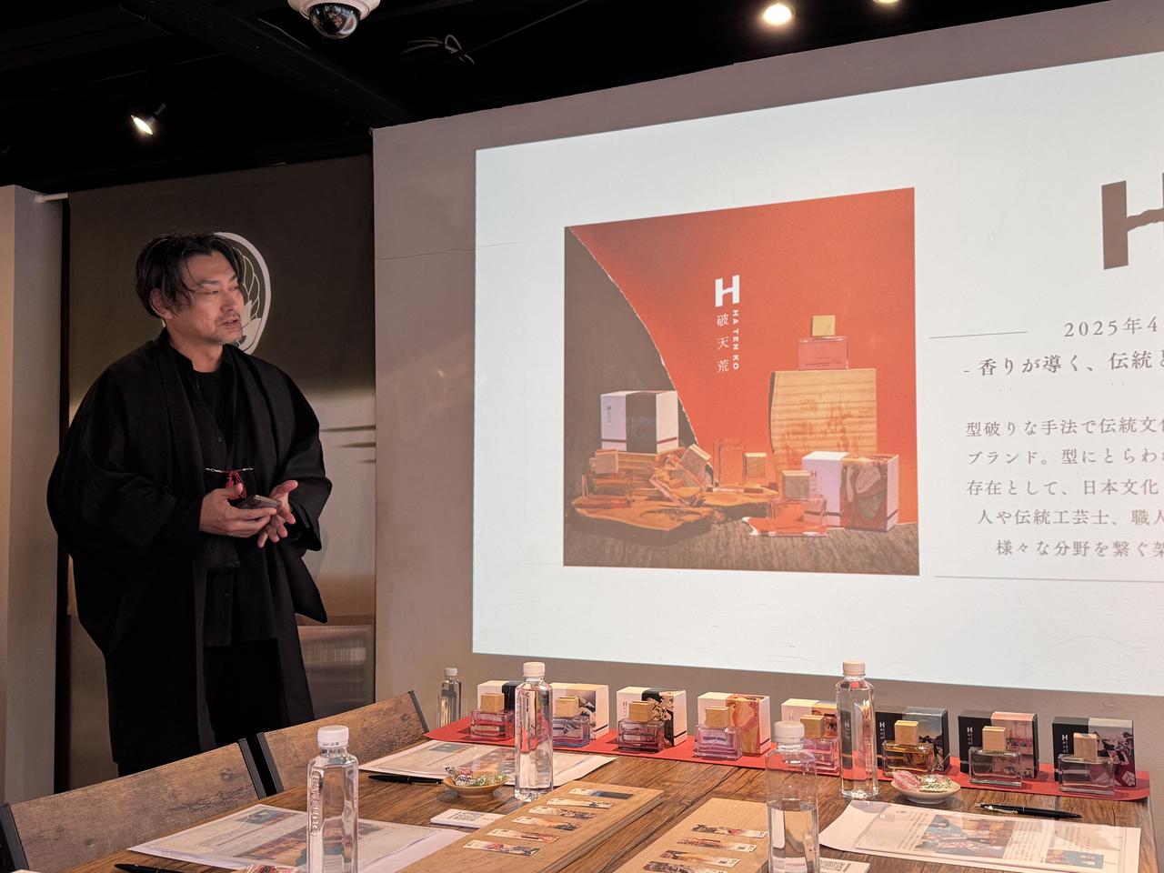 画像: <破天荒>総合ディレクター兼調香師/旅香人・清水篤氏