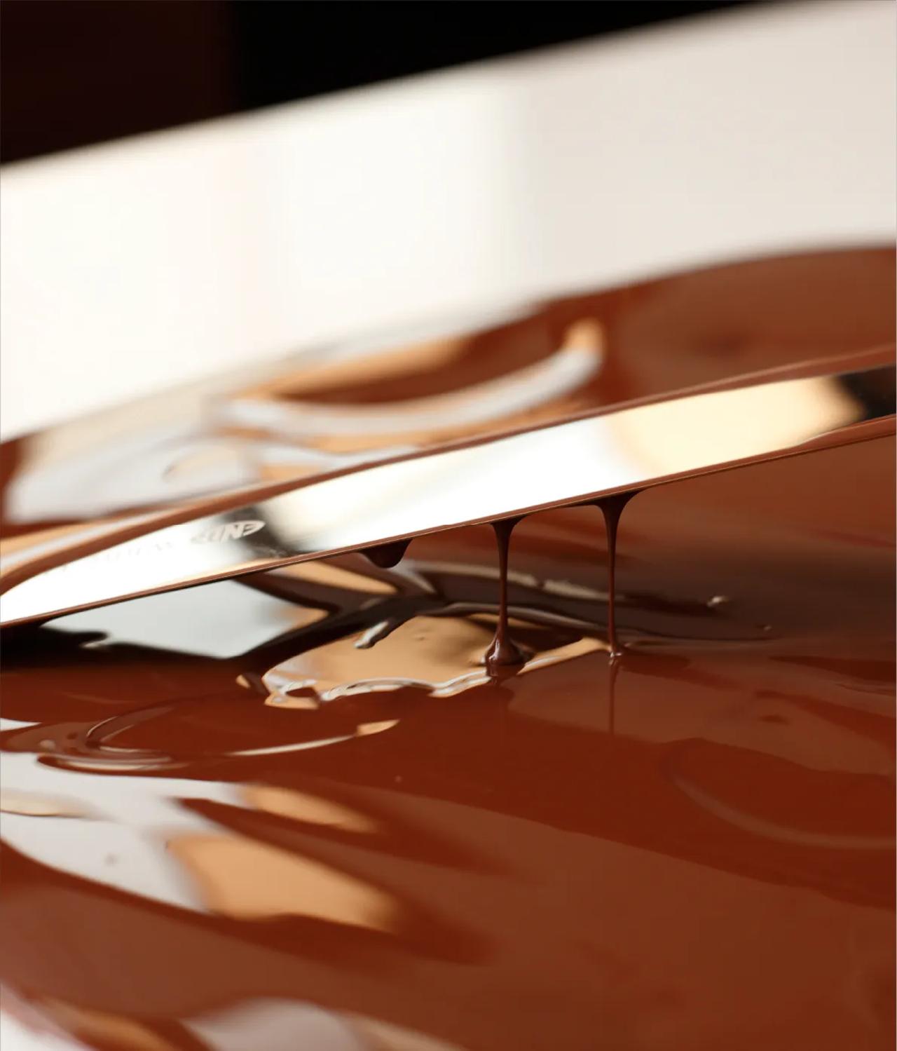 画像: VANILLABEANS PREMIUM | CHOCOLAT SILKY -MILK- ショーコラ シルキー・ミルク | 横浜チョコレートのバニラビーンズ 公式オンラインショップ