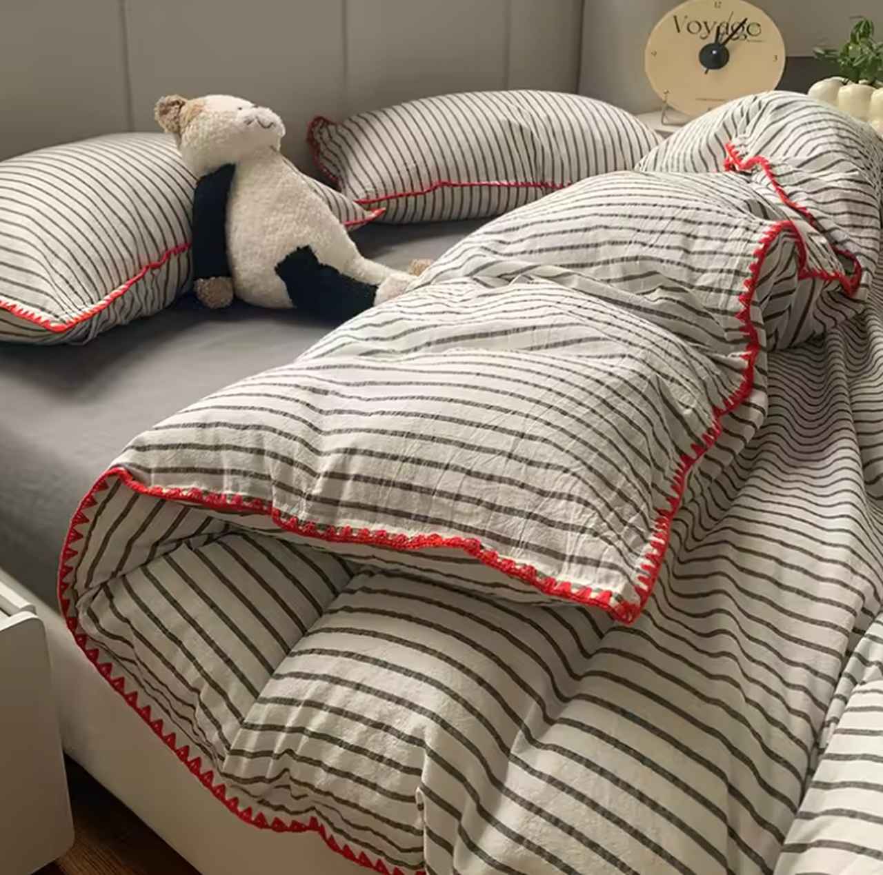 画像: 寝具（ベッドリネン）