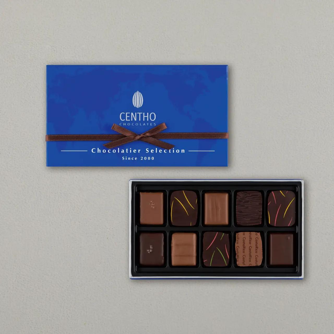 画像: ショコラティエセレクション 価格（税込み）：10個入り　3,726円　※2026年1月時点 ゲールト・デコスター氏が厳選した2026年度の限定アソートです。今年の新粒である3層仕立ての「ペアーキャラメル」や、サクサクの食感が楽しめる「ピスタルダ」などを詰め合わせました。