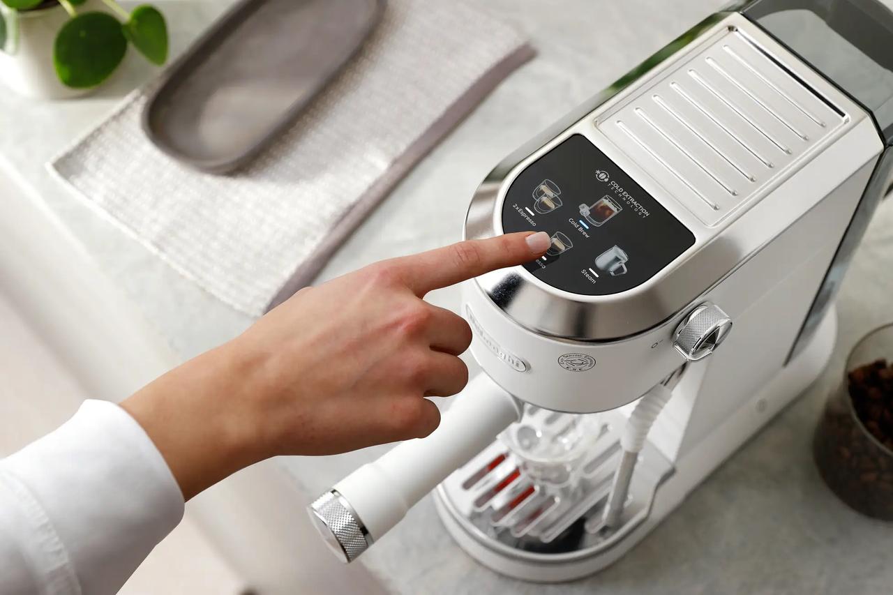 画像: カラータッチアイコンで、直感操作から本格の一杯まで簡単に