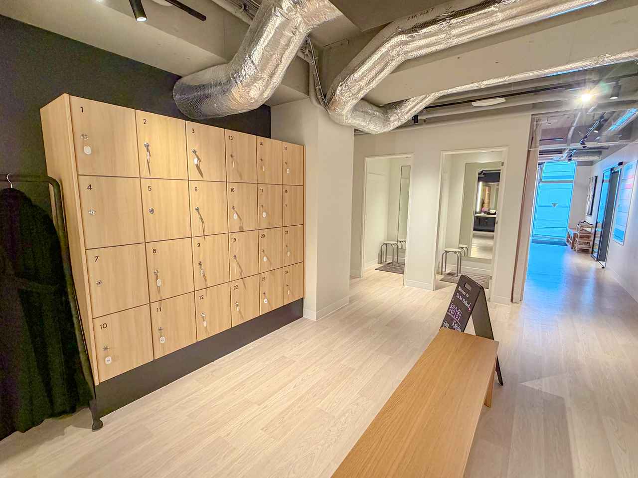 画像3: ヨガ・ピラティス・バレエが融合した、新感覚トレーニング