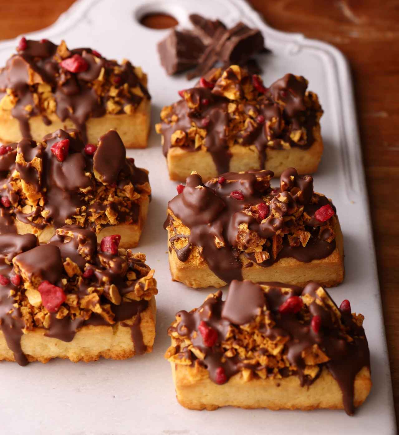 画像4: 冬限定でチョコづくし 濃厚生チョコを使った新作スコーン3種が登場