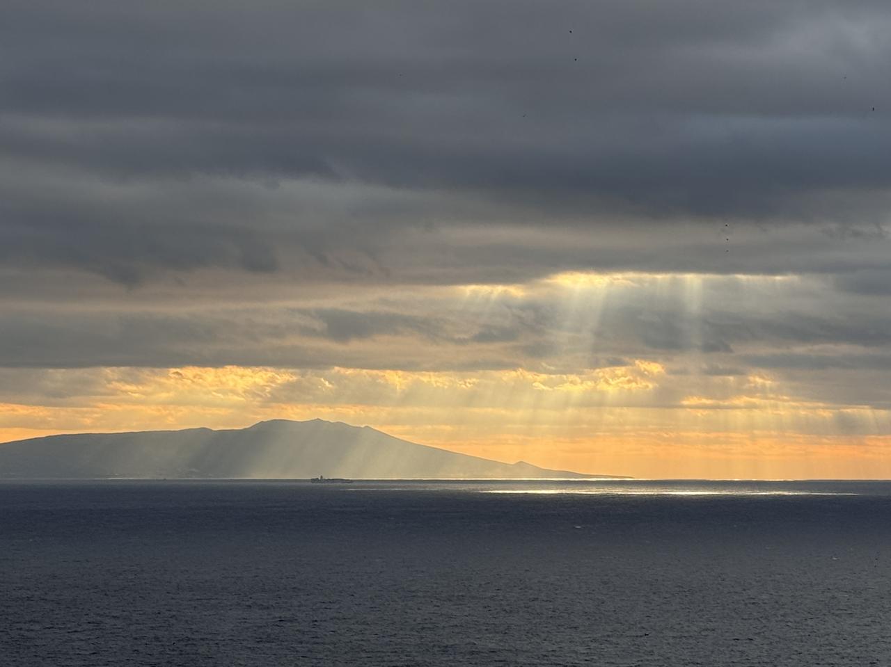 画像: 美しい朝焼けにも遭遇