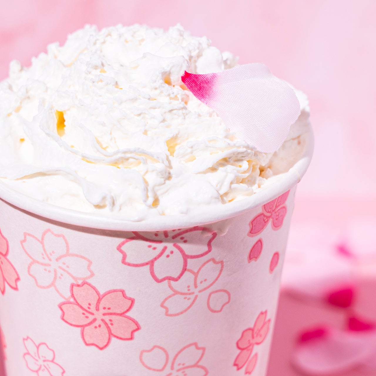 画像2: 春限定「桜シェイク」2月25日発売　人気フレーバーが今年も登場