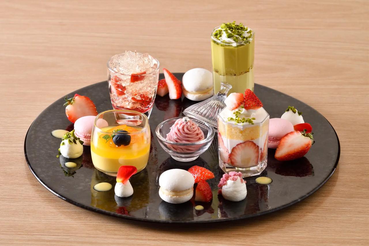 画像: 湯本富士屋ホテル ラウンジ ウィステリア 「Spring Twinkle ～春のきらめき～［紅茶またはコーヒーセット］」（３，０００円）