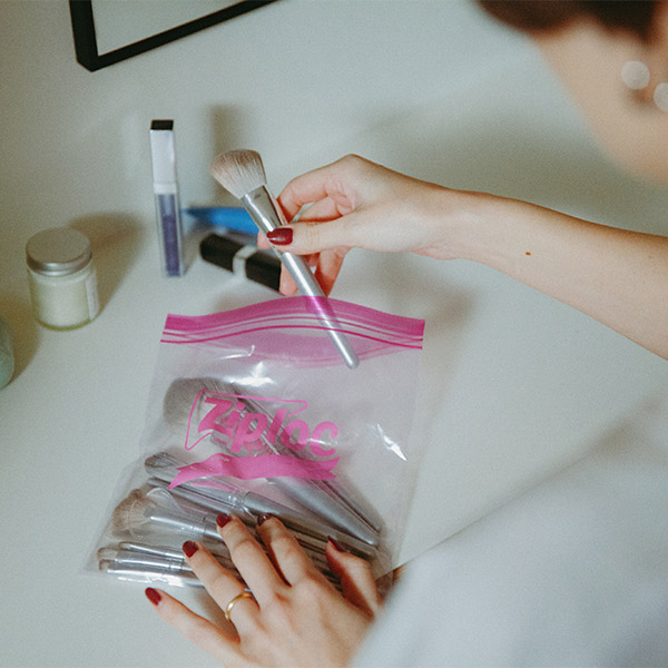 画像2: 私たちは、〈Ziploc® Ribbon〉をこう使う！ | B印MARKET | ビームスの太鼓判。  www.beams.co.jp