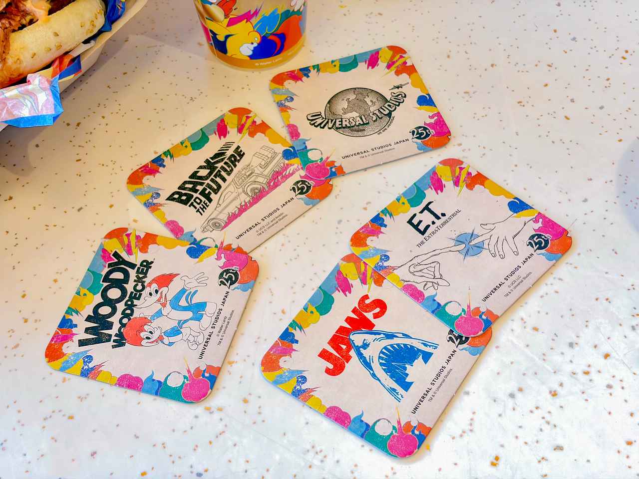 画像2: コースターがランダムでもらえる！25周年セットメニュー