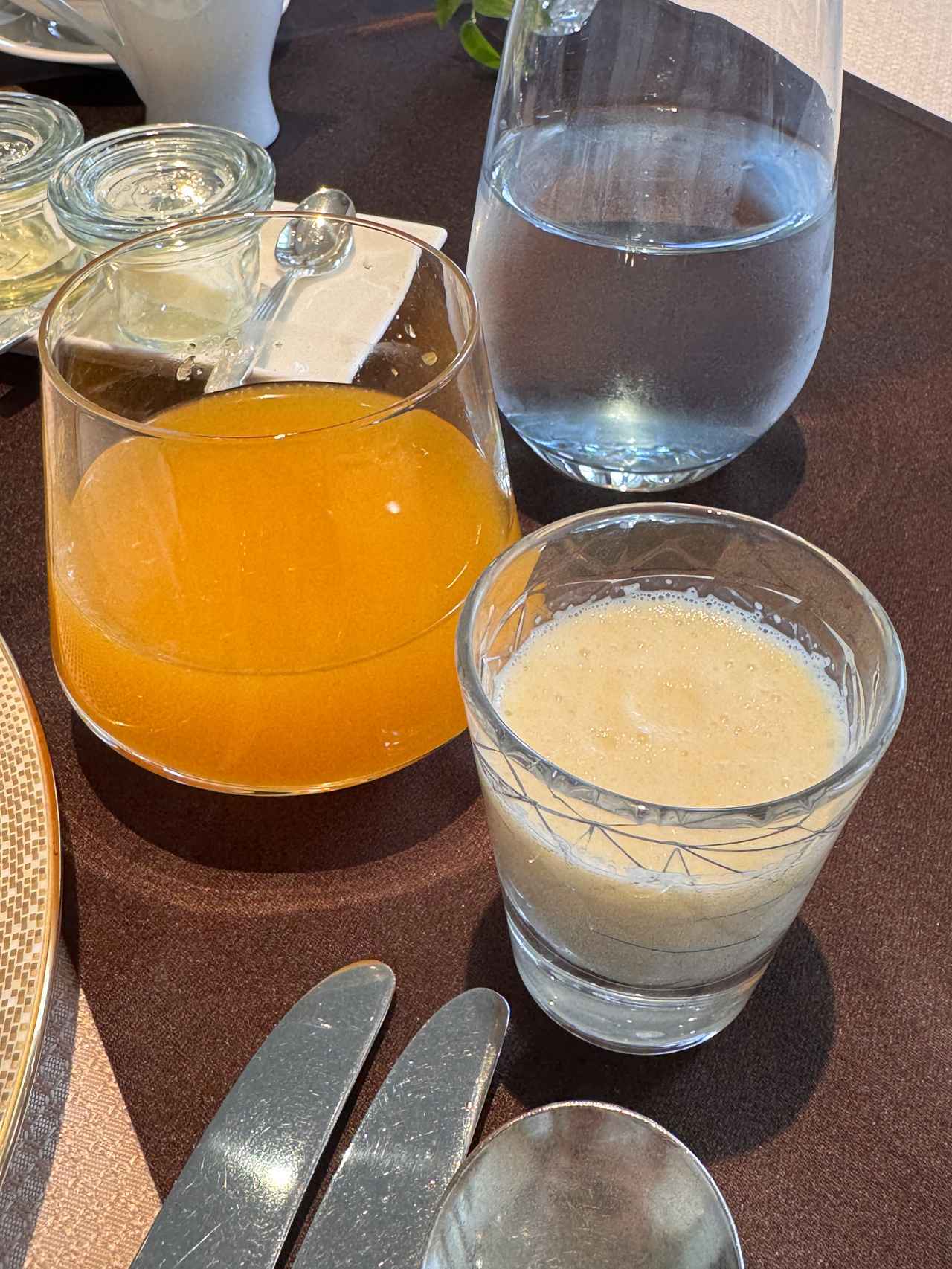 画像: 【お好みのジュースを以下より選べます】 ◆シュガートマトジュース/佐久協同（長野） ◆サンつがる リンゴジュース/La Mela（長野） ◆温州みかんジュース/谷井農園（和歌山）