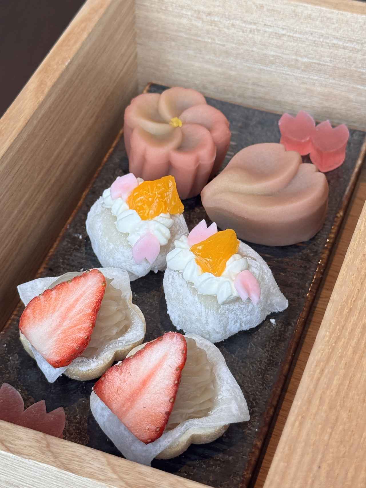 画像5: パリと東京、2つの春を味わう贅沢♡フェアモント東京が贈る「桜アフタヌーンティー」3月1日よりスタート