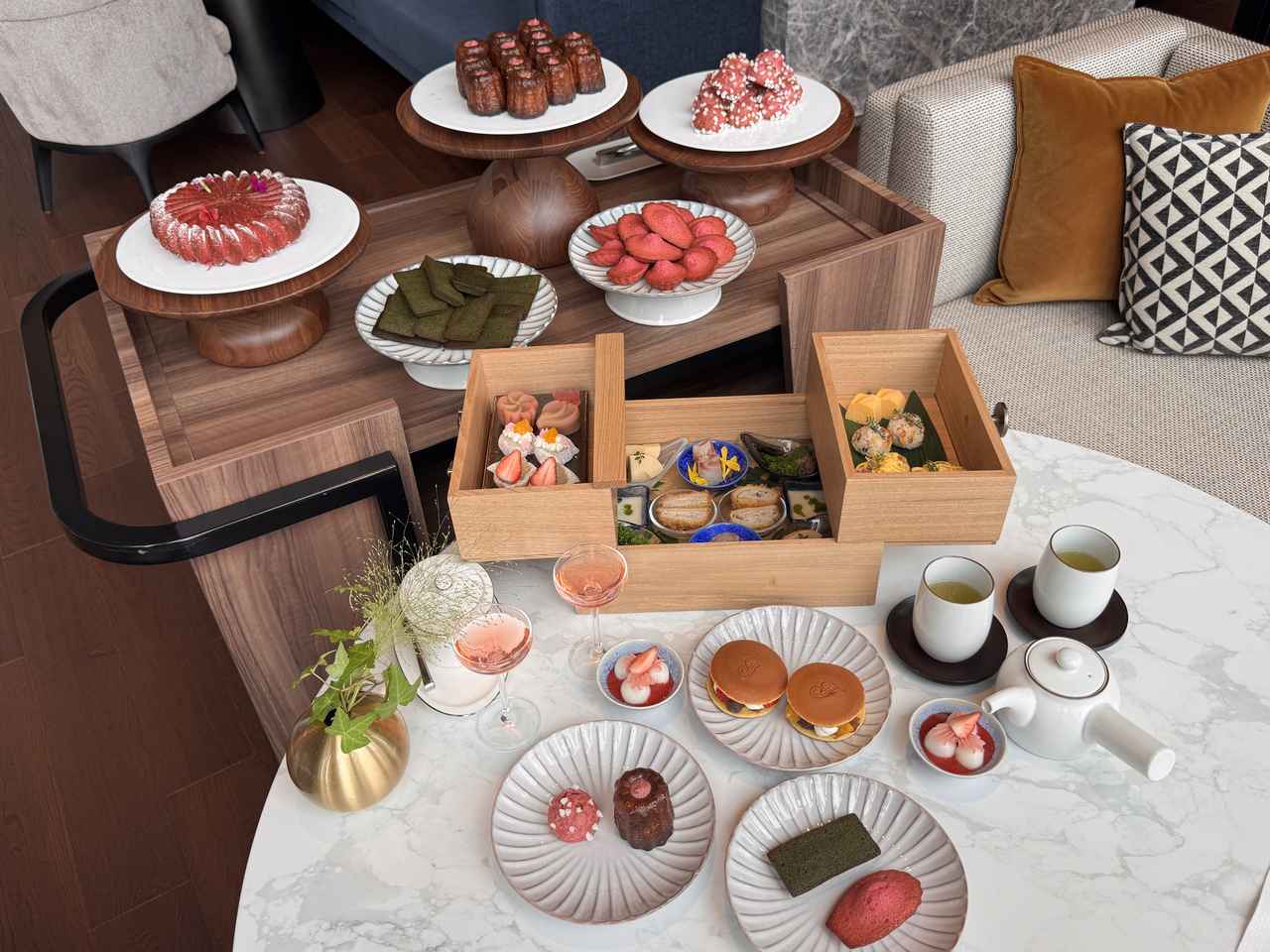 画像1: 日本の春を五感で味わう、和のアフタヌーンティー