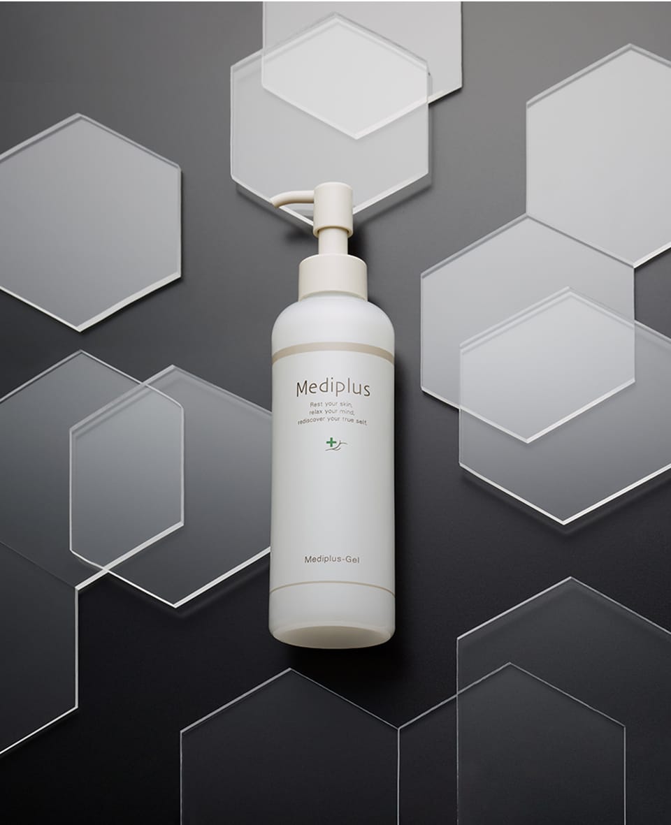 画像4: メディプラスが“ゲル”にこだわり続ける理由♡すべては「この肌をなんとかしたい」というひとりの想いから