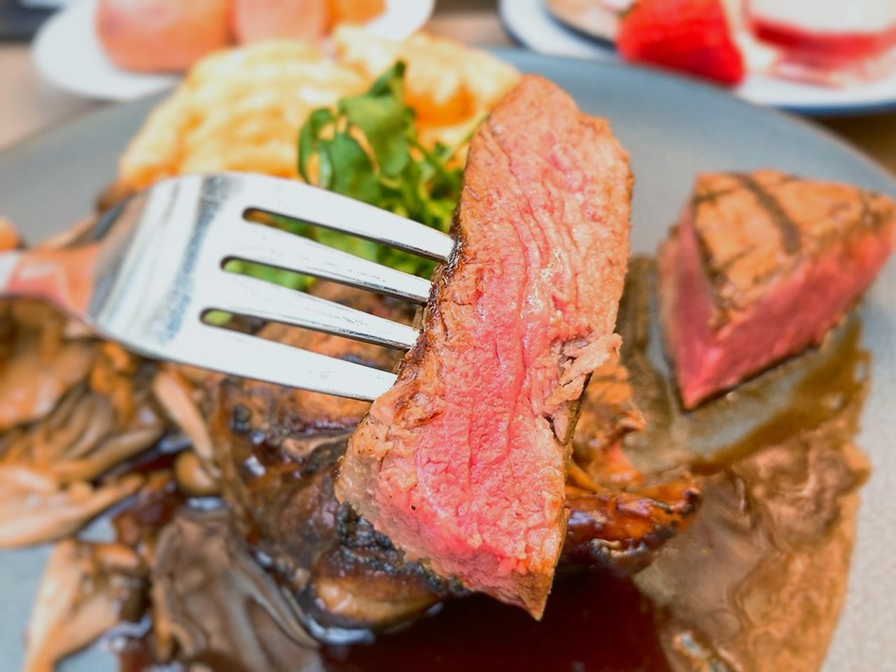 画像6: ホテルテラスでお花見気分♡春だけの特等席で、ストロベリースイーツビュッフェ付きのランチタイムはいかが？