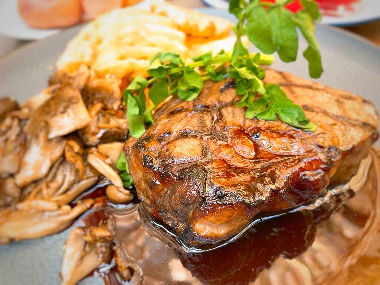 画像5: ホテルテラスでお花見気分♡春だけの特等席で、ストロベリースイーツビュッフェ付きのランチタイムはいかが？