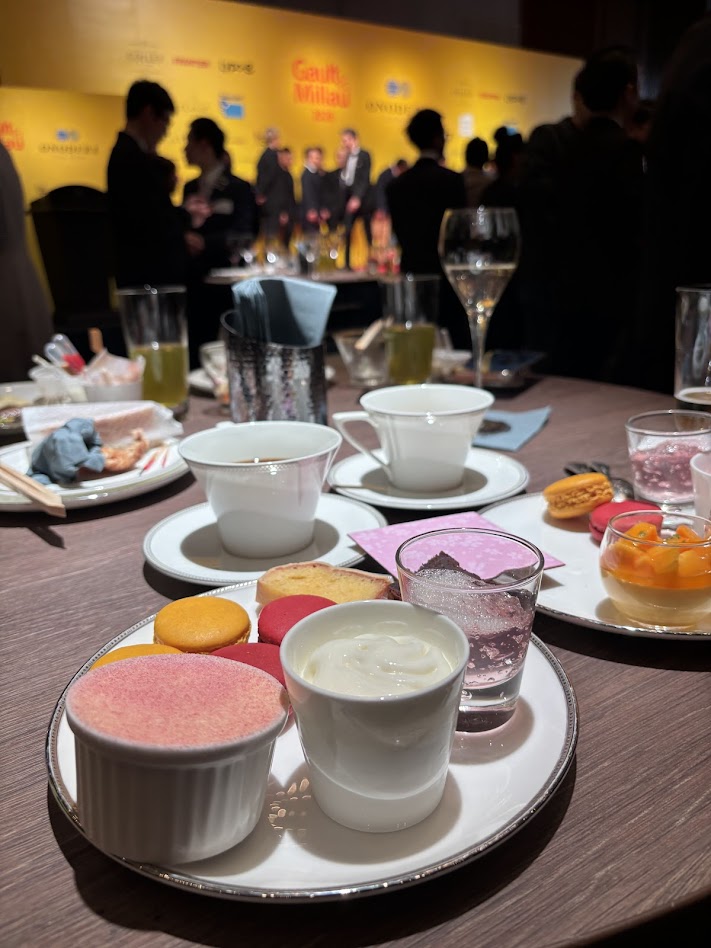 画像1: ガラパーティーでは