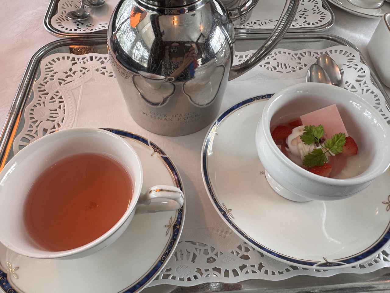 画像3: 時を旅する優雅なティータイム♡豪華サロンカー”オリエント急行”【箱根ラリック美術館】