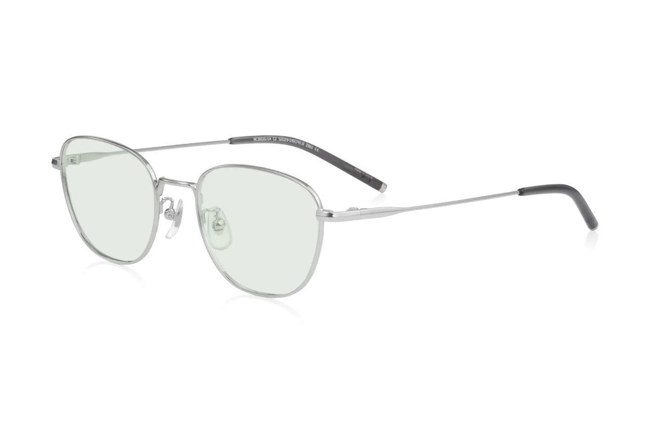 画像: フレーム：NC3033G-5A フレームカラー：C2 シルバー レンズ：Green-03 金額：カラーレンズ代込み¥15,000（税込） www.owndays.com