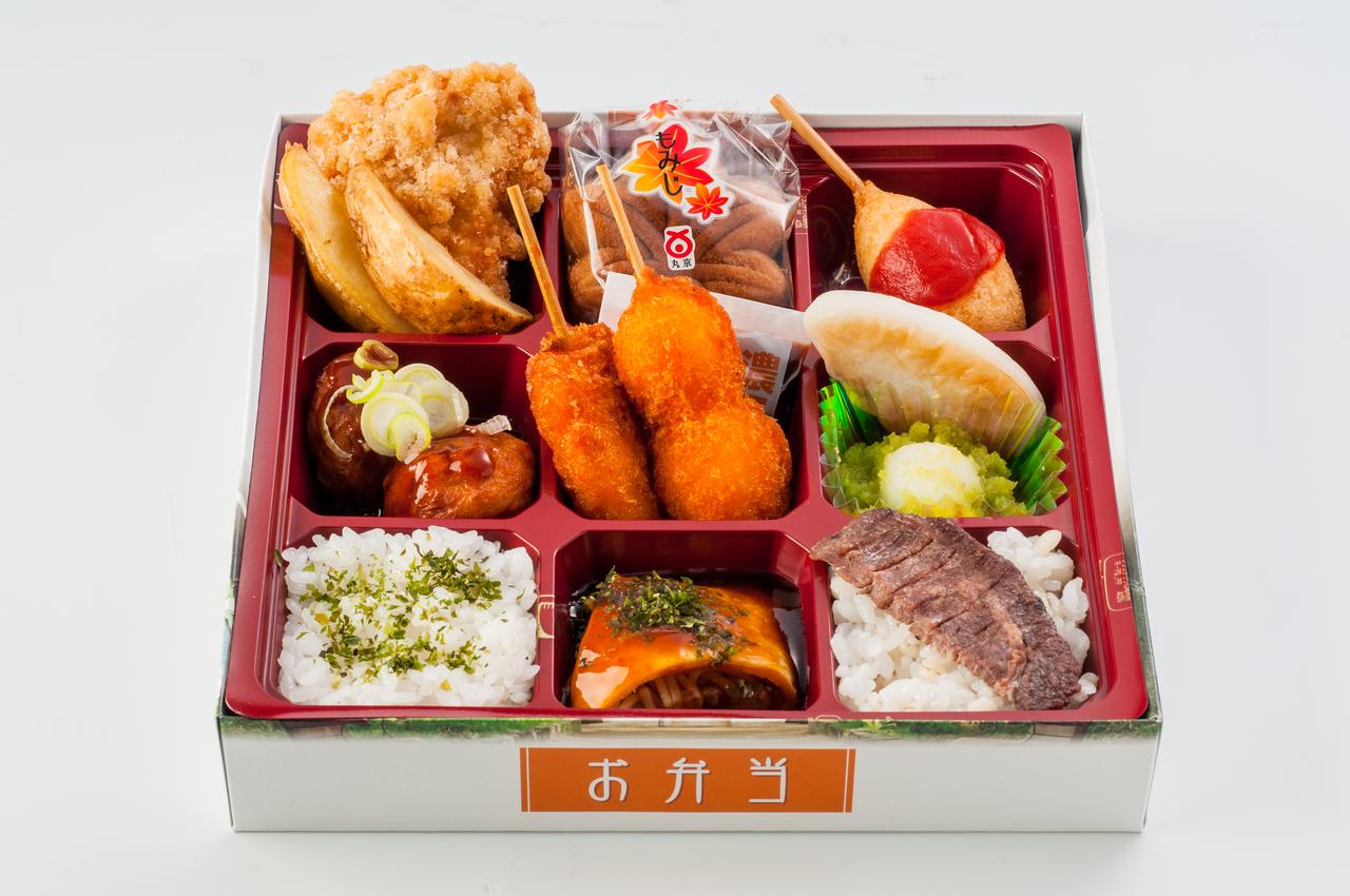 画像: 前田健太の人生弁当（販売店舗：お弁当のこばやし、価格：1,800円） ⓒRakuten Eagles