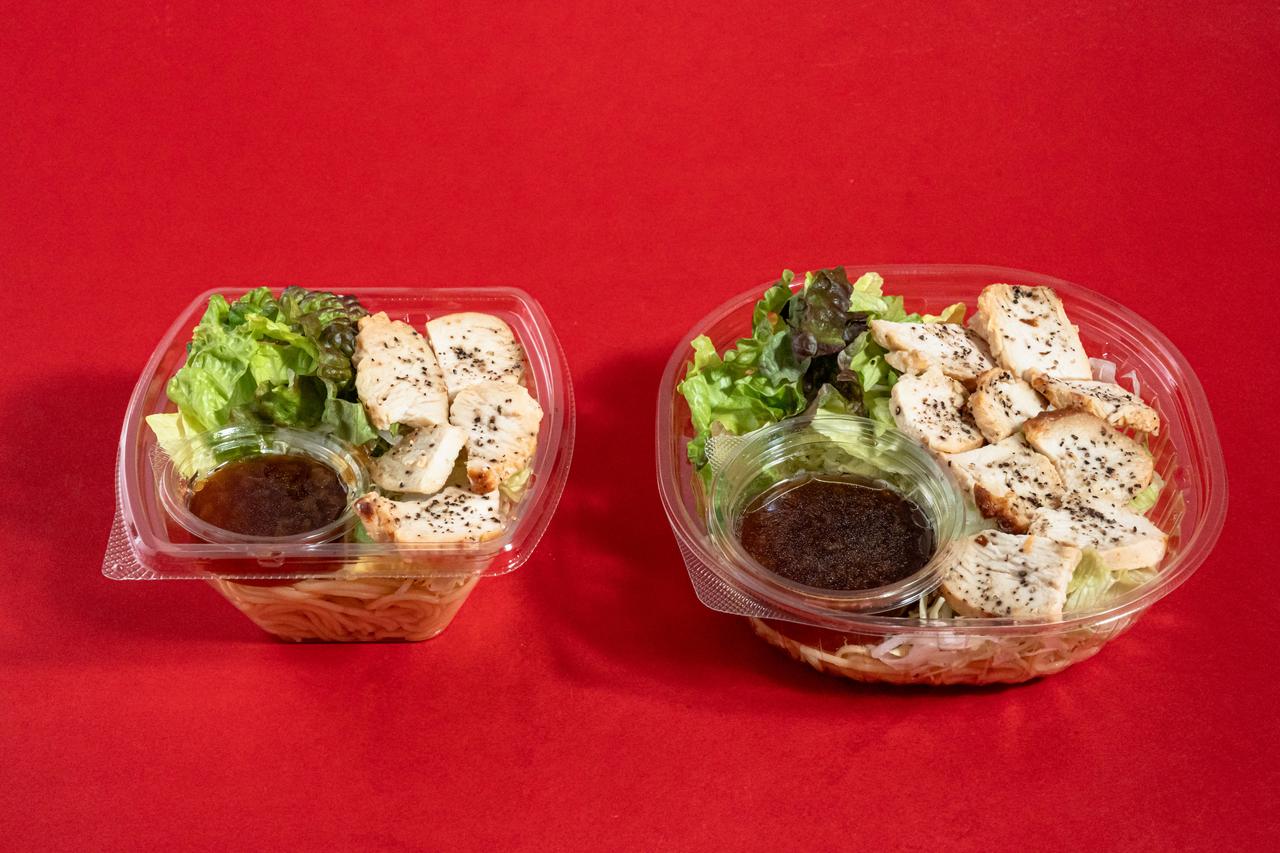 画像: 【商品名】たんぱく質が摂れる!ローストチキンのパスタサラダ 【価格】 369円(税込398円) 【発売日】2026年3月31日(火) 【発売地域】 全国