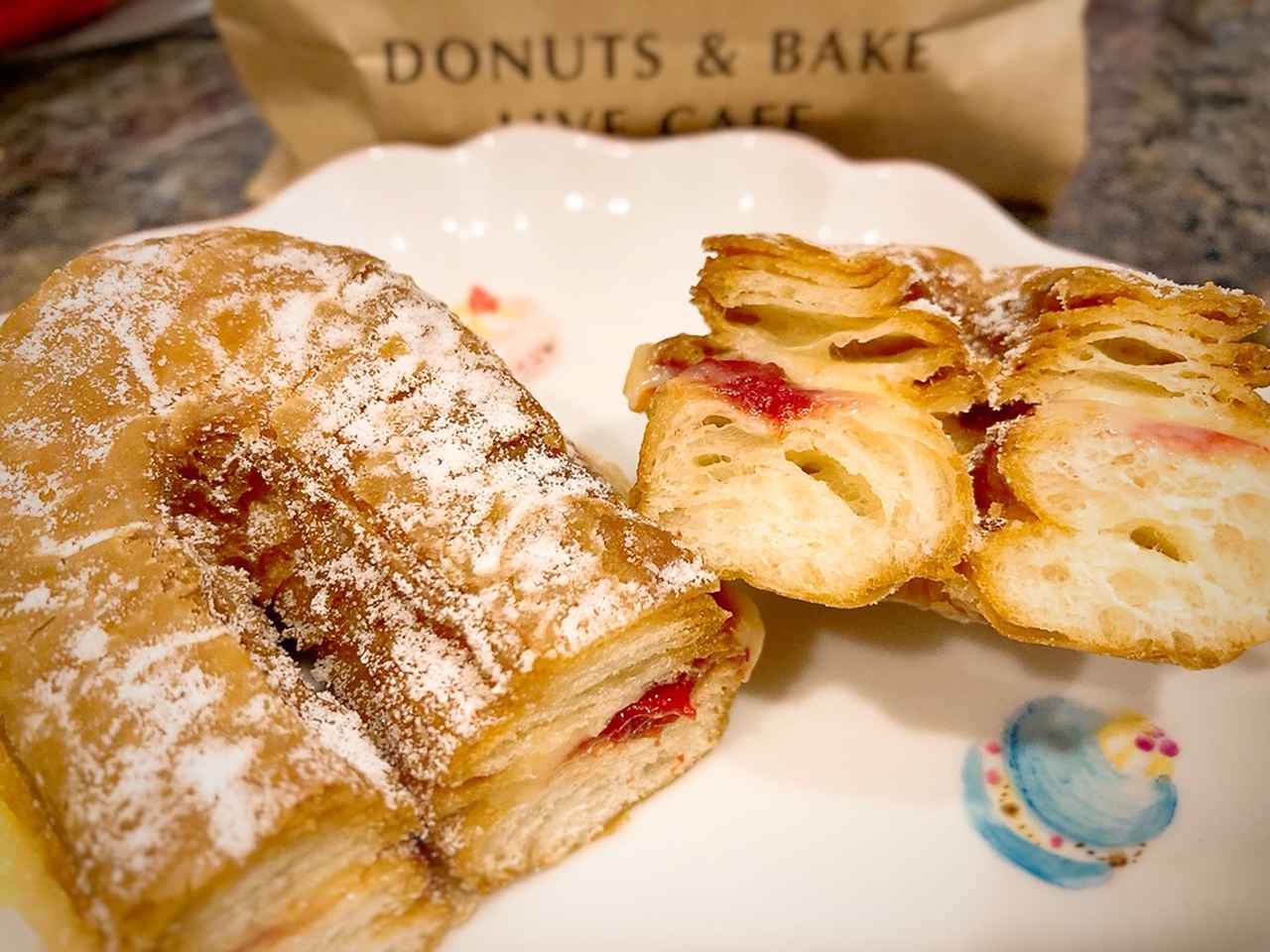 画像4: いちごとブルーベリーの果実感を、ドーナツで味わう♡世界のドーナツが楽しめる『JACK IN THE DONUTS』の期間限定フェアがすごい！