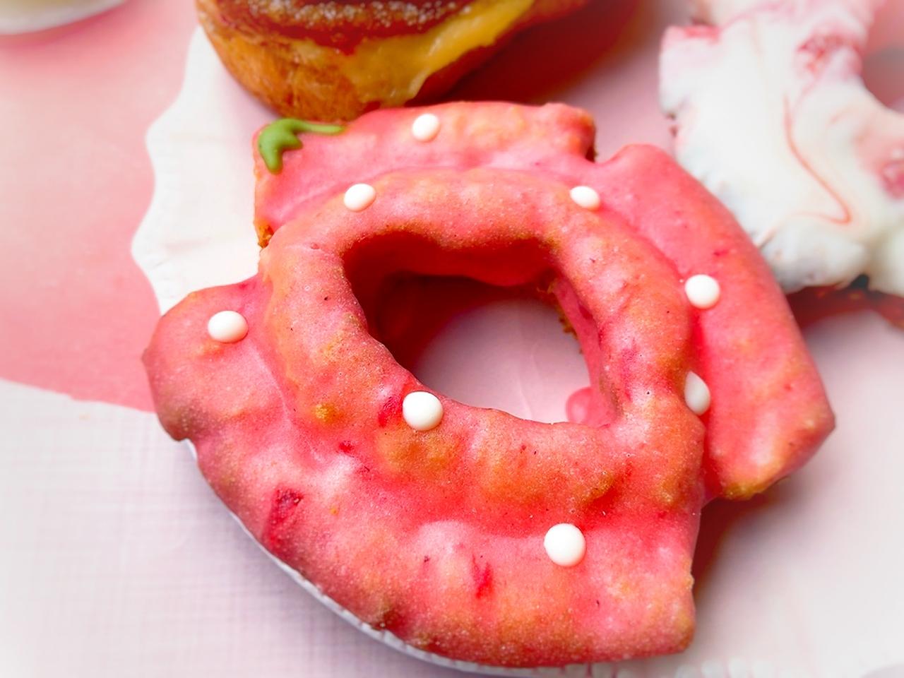 画像1: いちごとブルーベリーの果実感を、ドーナツで味わう♡世界のドーナツが楽しめる『JACK IN THE DONUTS』の期間限定フェアがすごい！